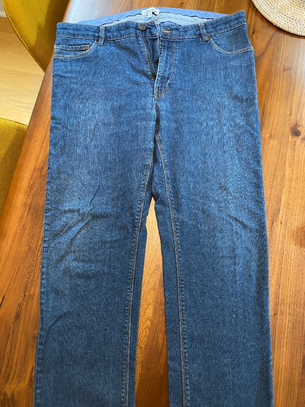 Peter Millar Medium Wash Straight-Leg Jean 36" x 29"